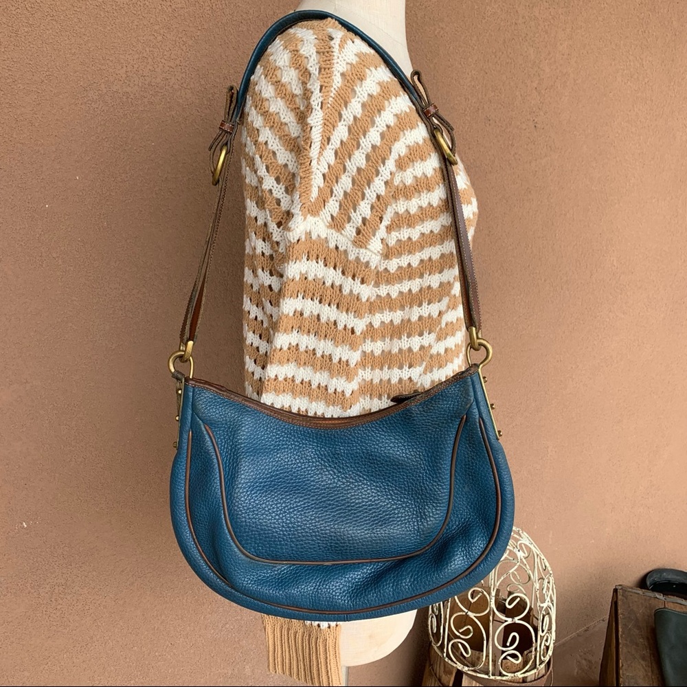 Dooney & Bourke Vintage Blue/Tan Shoulder Purse - Picture 4 of 10
